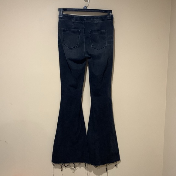 BLANK NYC bell bottom pants - Picture 6 of 9
